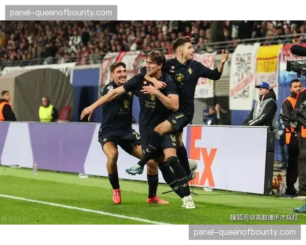 莱比锡3-1力克法兰克福，塞斯科梅开二度锁定欧冠席位